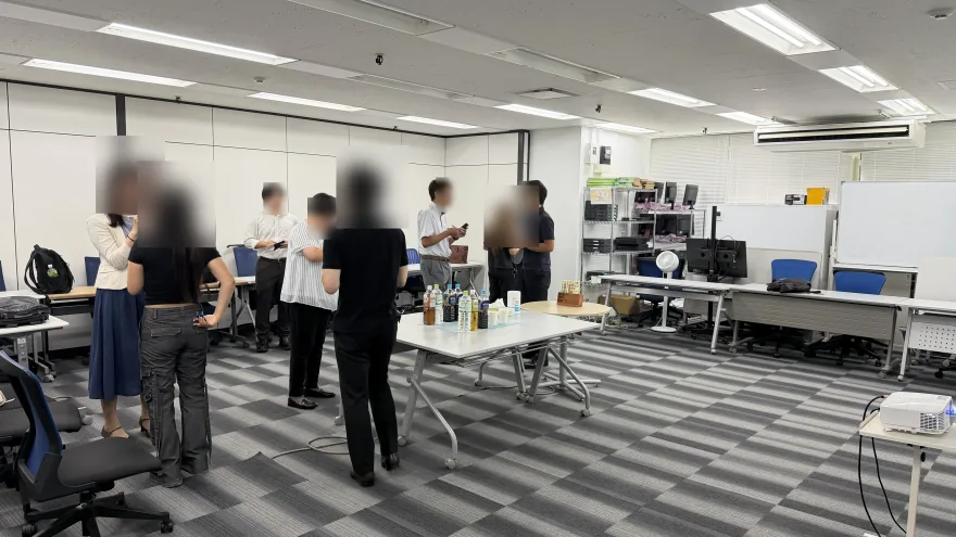 NOBORIBA®ビジネス異業種交流会の様子 9 — 多業種のビジネスパーソンが立席で交流する場